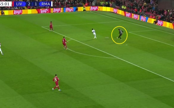 ალისონი კარიუსის როლში - ვინისუსის დუბლი ლივერპულთან