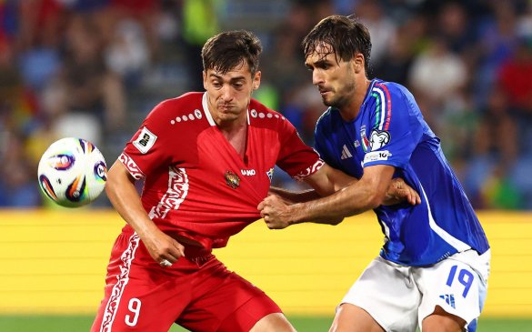 იტალია - მოლდოვა 2:0