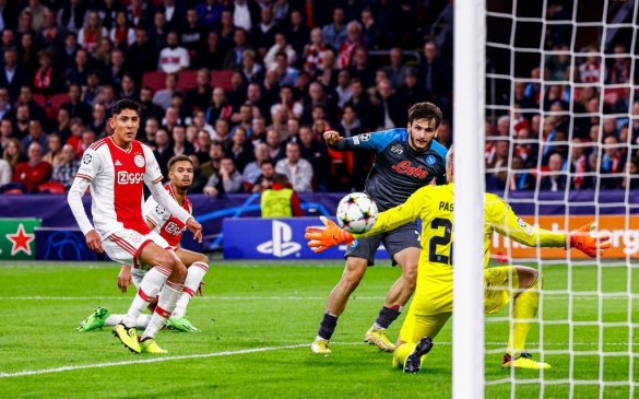 აიაქსი - ნაპოლი 1:6