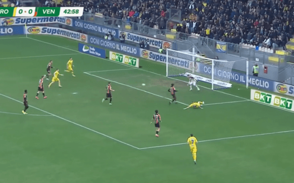 კვერნაძის ეფექტური საგოლე პასი VS ვენეცია