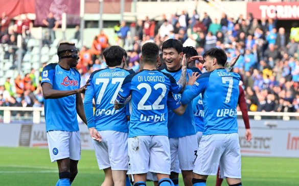 ტორინო - ნაპოლი 0:4