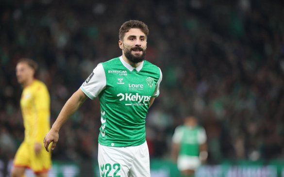 ზურიკოს საგოლე პასი | კარდონა მეკარესთან პირისპირ დატოვა