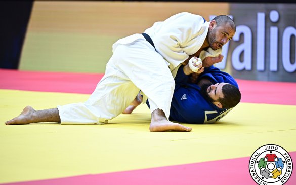 ვაზარიზე დააგდო და შებოჭა - თუშიშვილის ბრწყინვალე გამარჯვება
