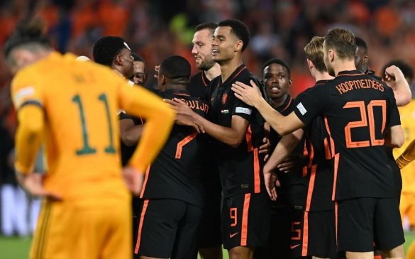 ნიდერლანდები - უელსი 3:2