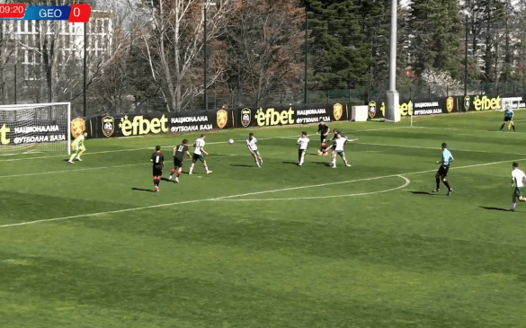 მცველებს თავბრუ დაახვია | თორნიკე კვარაცხელიას ბრწყინვალე გოლი (U16)