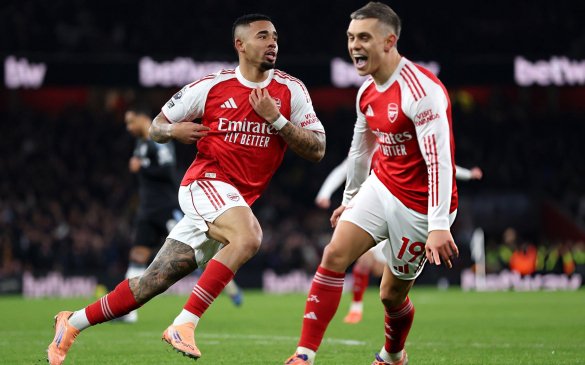 არსენალი - ასტონ ვილა 4:1